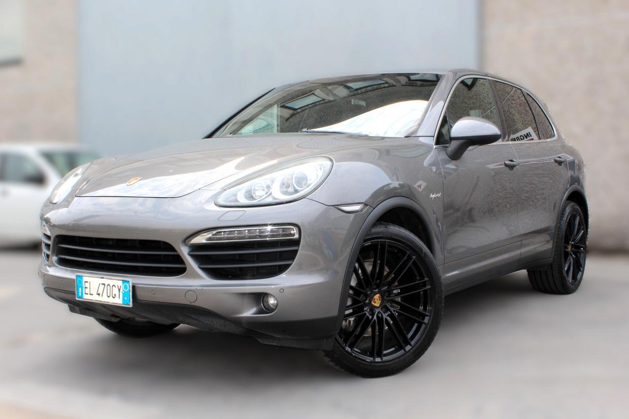 Porsche Cayenne 3.0 S Hybrid MOTORE NUOVO