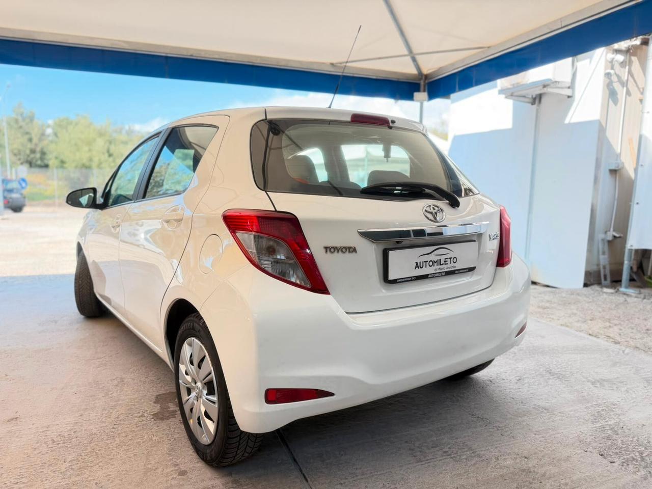 Toyota Yaris 1.0 5 porte