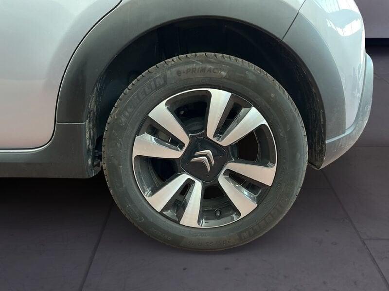 Citroën C3 III 2017 1.2 puretech Shine s&s 83cv