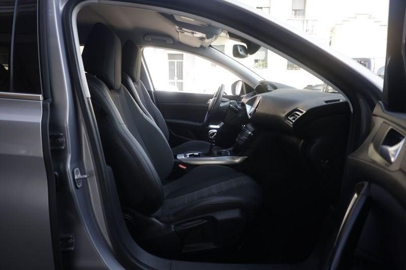 Peugeot 308 Peugeot 308 1.2 PureTech Turbo 130cv EAT6 S&S Allure ANNO 2017