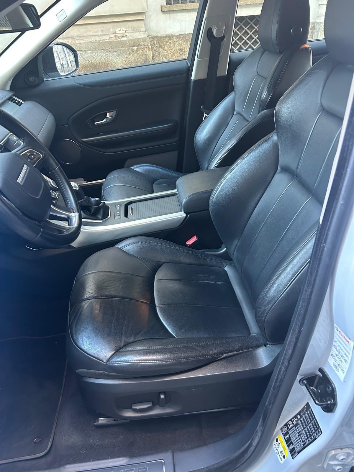 Land Rover Range Evoque 2.0 TD4 180 CV 5p. SE