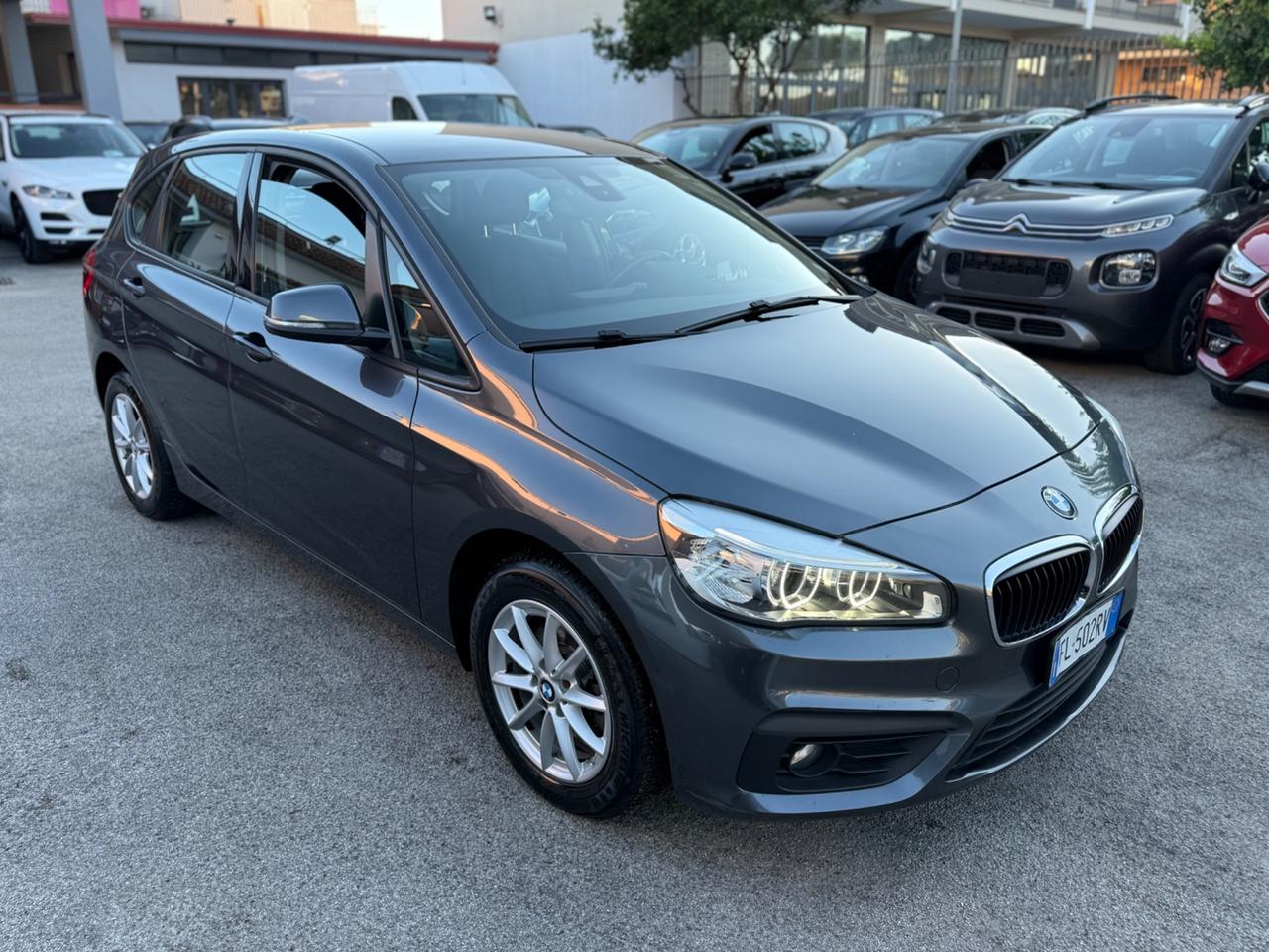 Bmw 2er Active Tourer 218d xDrive Advantage