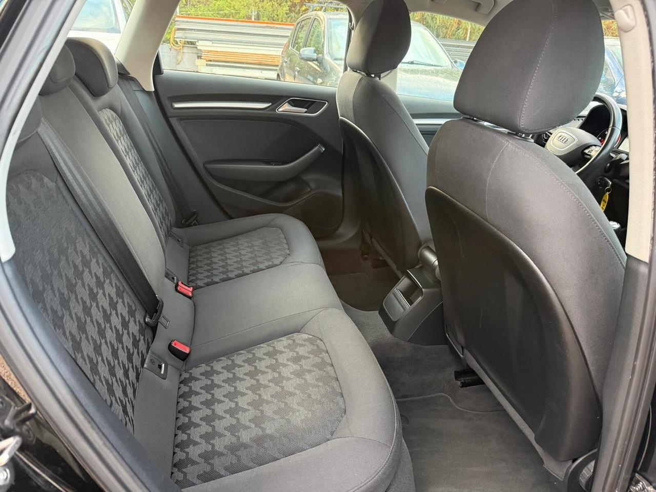 Audi A3 SPB 1.6 TDI clean diesel Ambiente