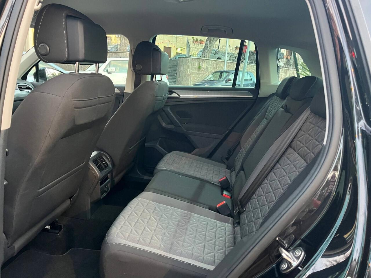 Volkswagen Tiguan 2.0 TDI 150 CV SCR DSG Life Garanzia 12/36 Mesi