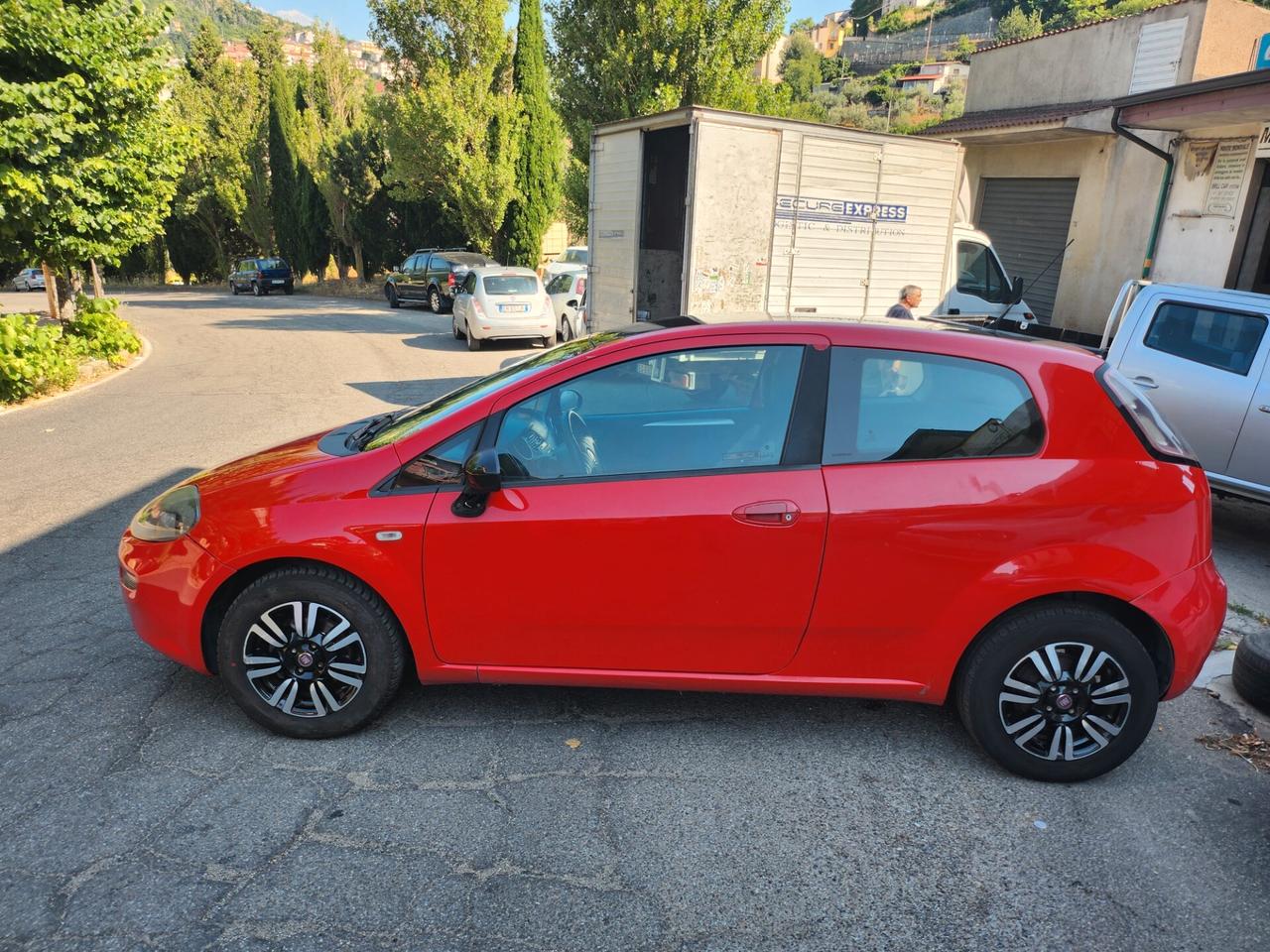 Fiat Punto 0.9 TwinAir Turbo 2013