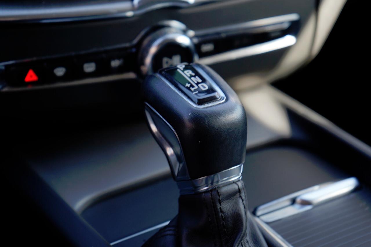 Volvo XC 60 XC60 D4 AWD Geartronic Business