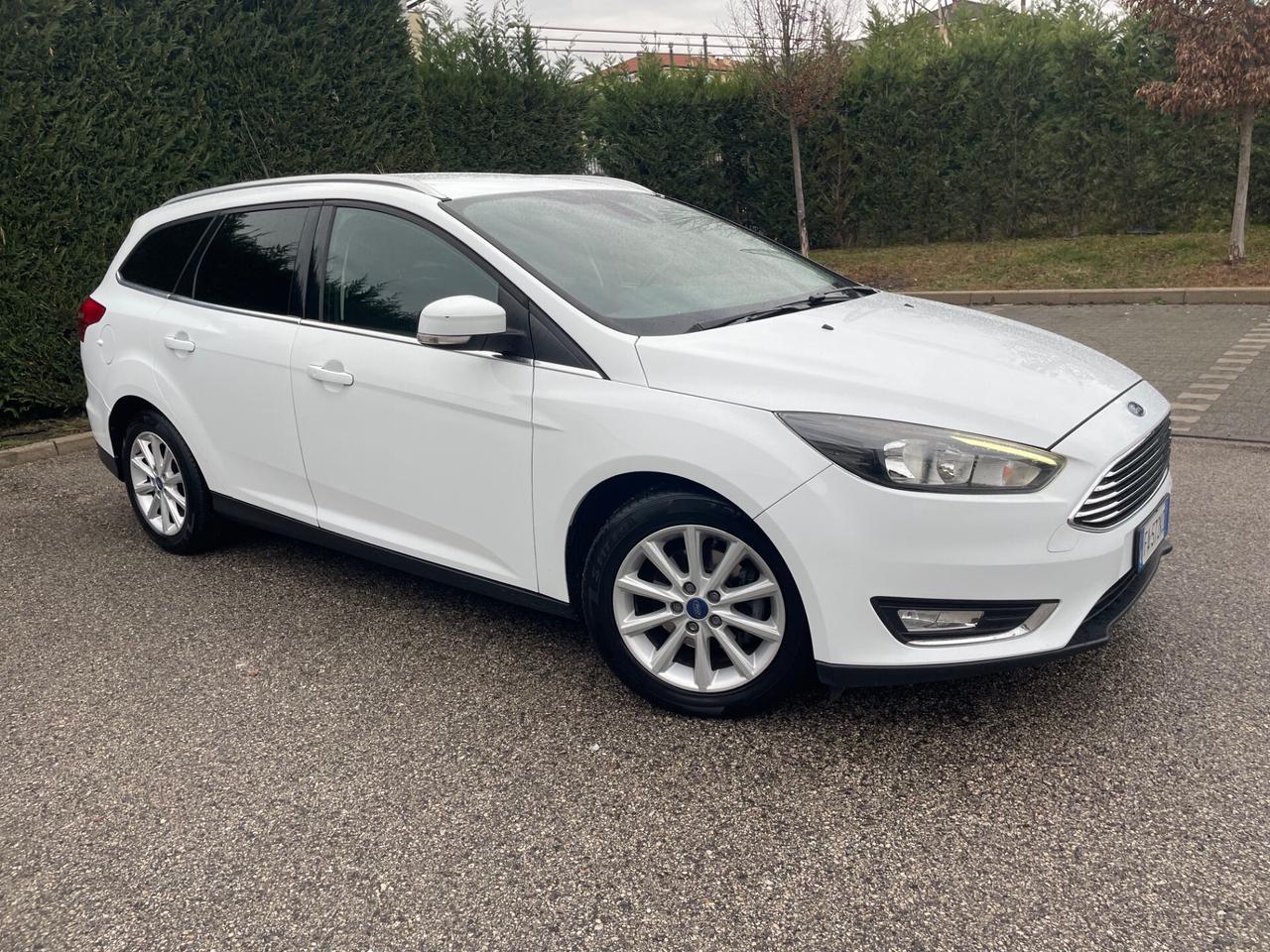 Ford Focus 1.5 TDCi Titanium garanzia 12 mesi