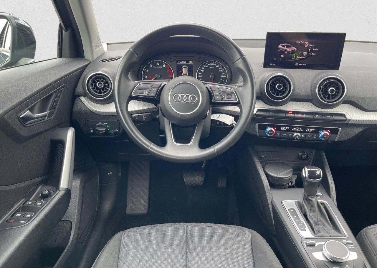 Audi Q2 35 TFSi Business Navi Led Pdc