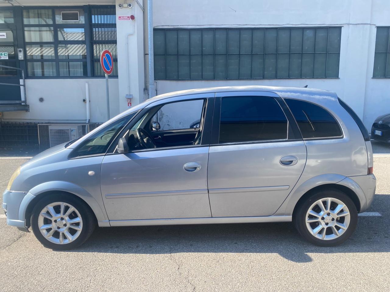 Opel Meriva 1.4 16V Club 2006