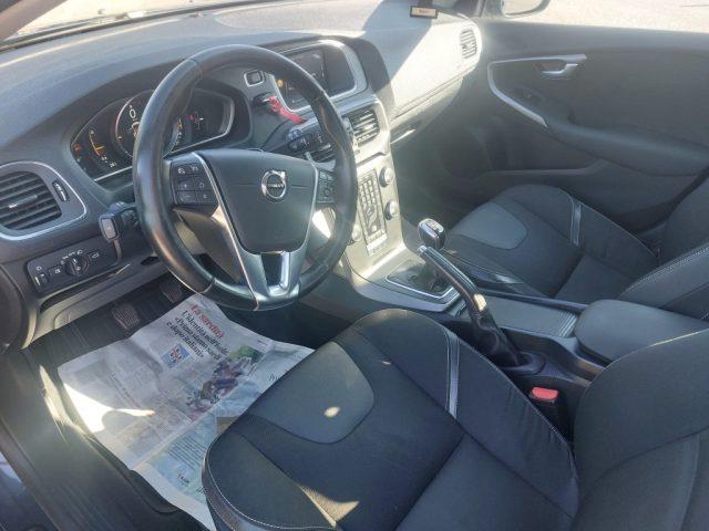 VOLVO V40 D2 Inscription