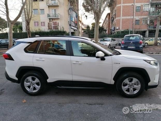 Toyota RAV 4 RAV4 2.5 HV (222CV) E-CVT AWD-i Business