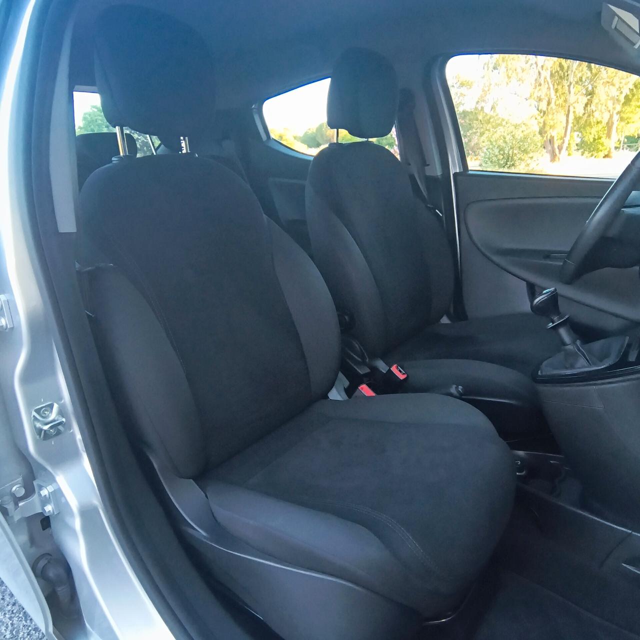 Lancia Ypsilon 1.2 8v 69 Cv Gold - UNIPROPRIETARIO -