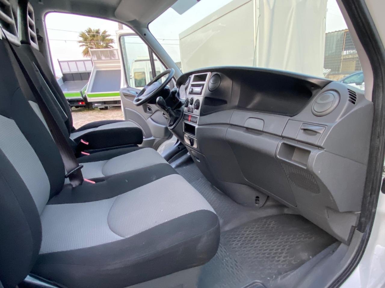 Iveco Daily 35-15 Carroattrezzi Patente B Scarrabile