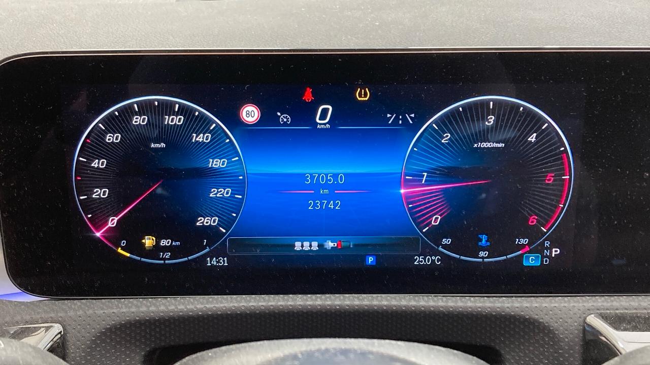 Mercedes Classe A TETTO APRIBILE 200d AMG Advance Plus Auto