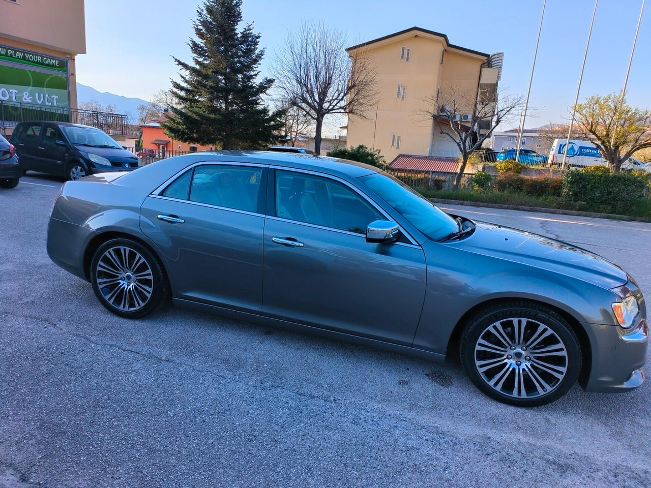 Lancia Thema 3.0 V6 Multijet II 239 CV Platinum
