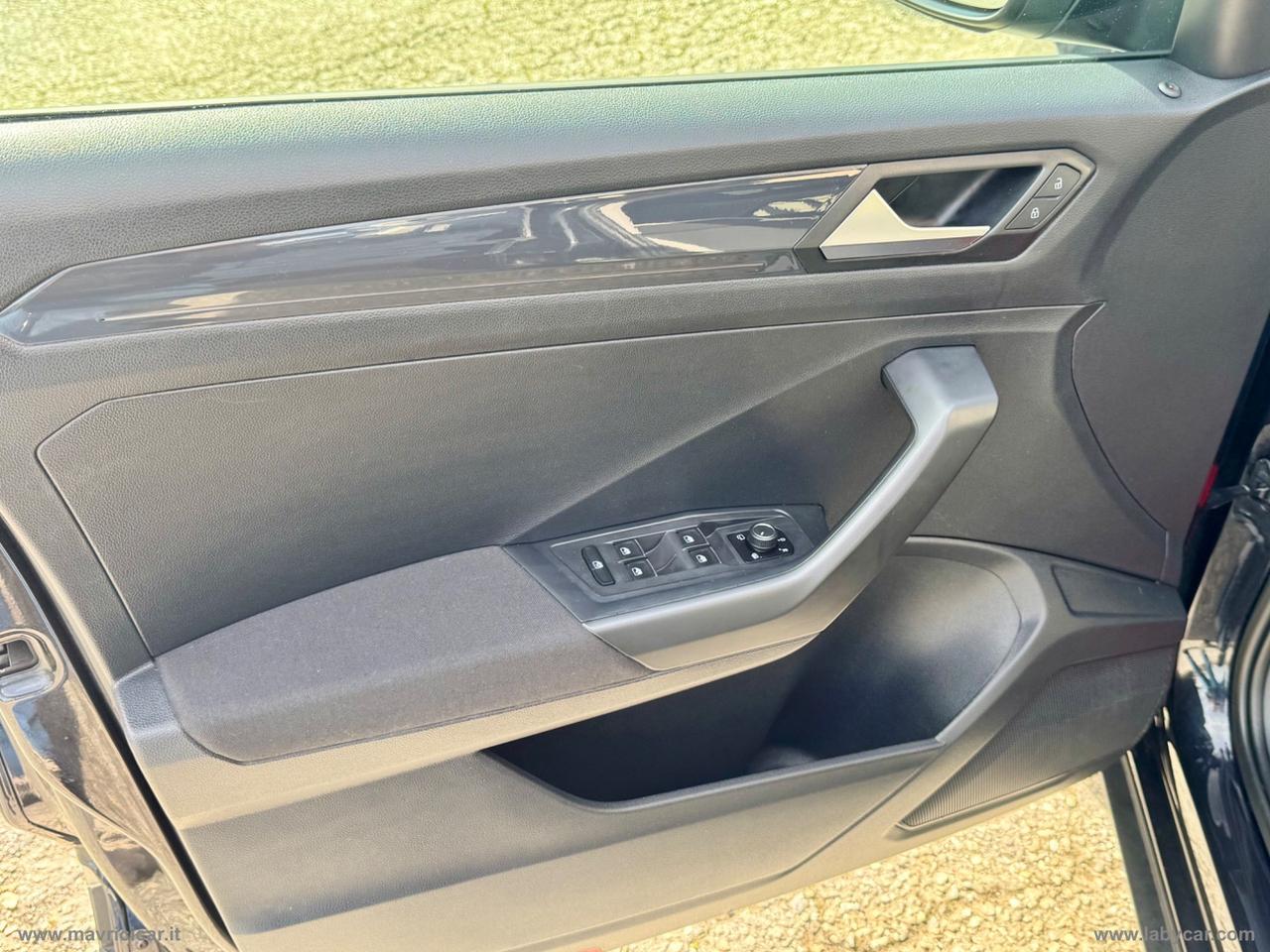 VOLKSWAGEN T-Roc 2.0 TDI SCR 150 CV DSG Sport