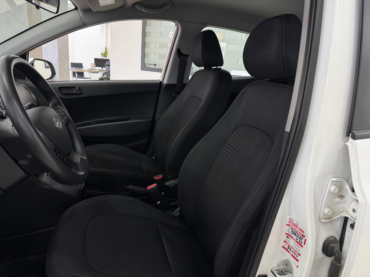 Hyundai i10 1.0 MPI Login