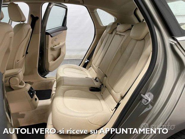 BMW 218 d Active Tourer Luxury-PELLE-NAVI-XENO