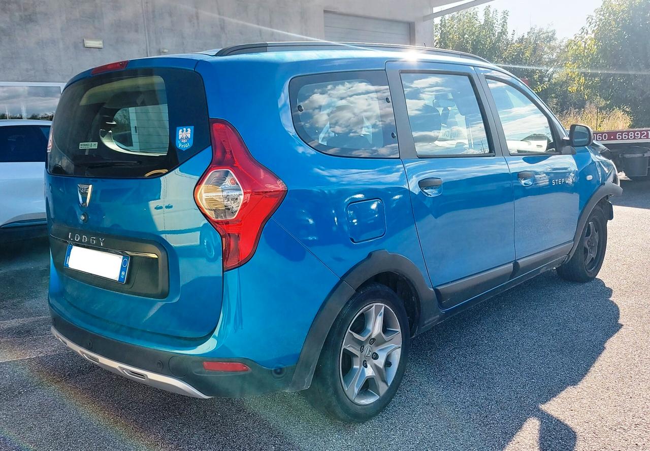 Dacia Lodgy Stepway 1.5 Blue dCi 8V 115CV 7 posti