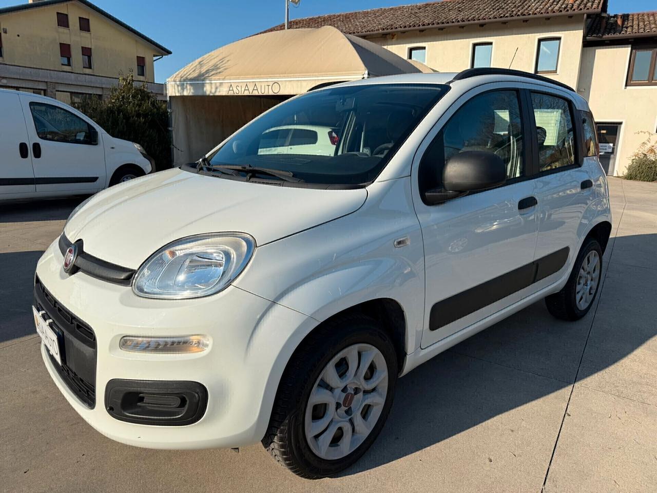 FIAT PANDA 0.9 twin air benz/METANO 2030