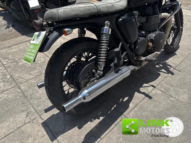 TRIUMPH Bonneville T100 black