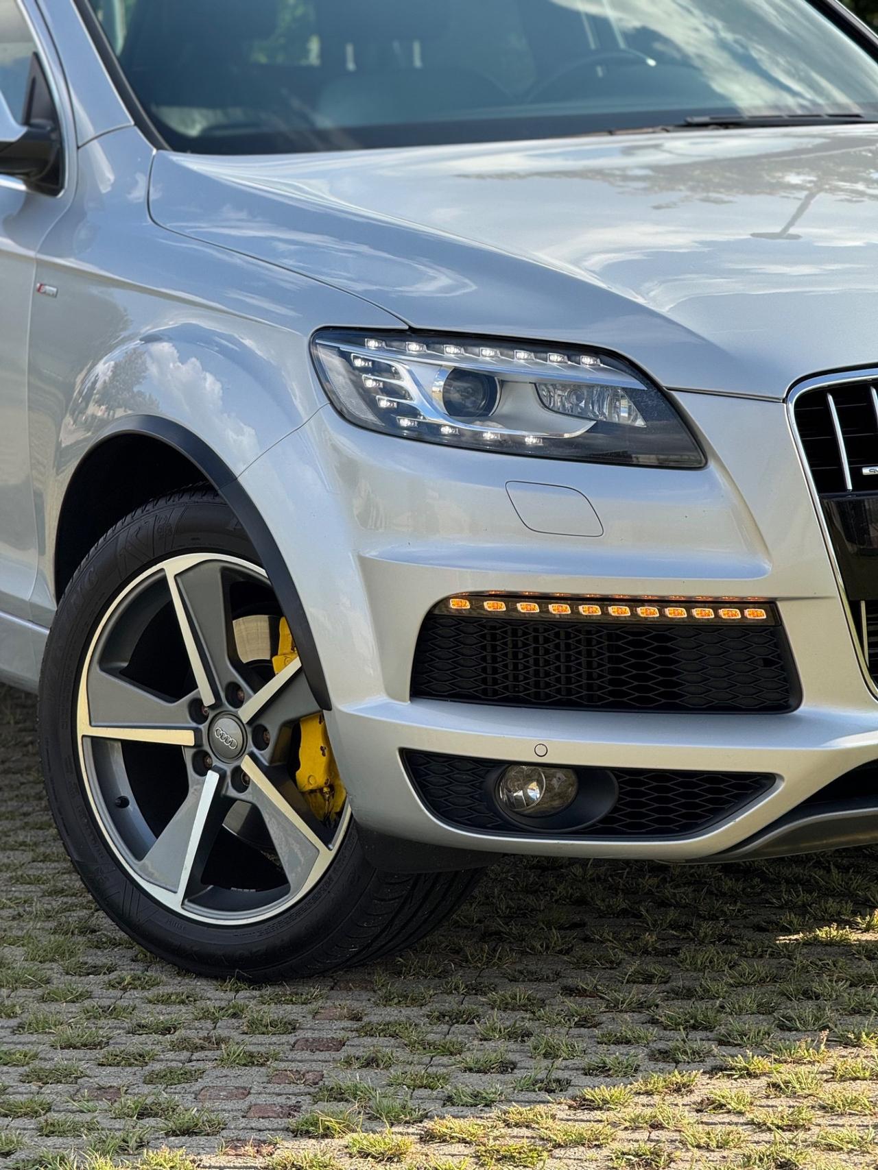 Audi Q7 3.0 V6 TDI 245 CV clean diesel quattro tiptronic edition