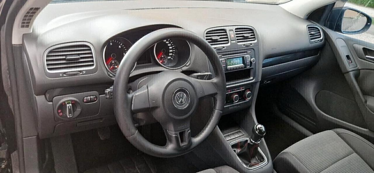 Volkswagen Golf 1.6 TDI 105Cv Comfortline 07/2011