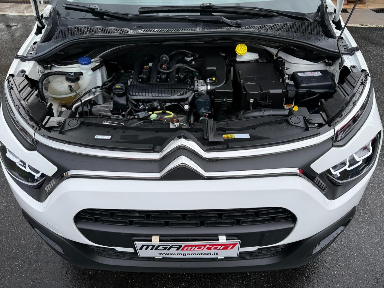 Citroen C3 1.2 puretech Shine s&s 83cv neopatentati my20