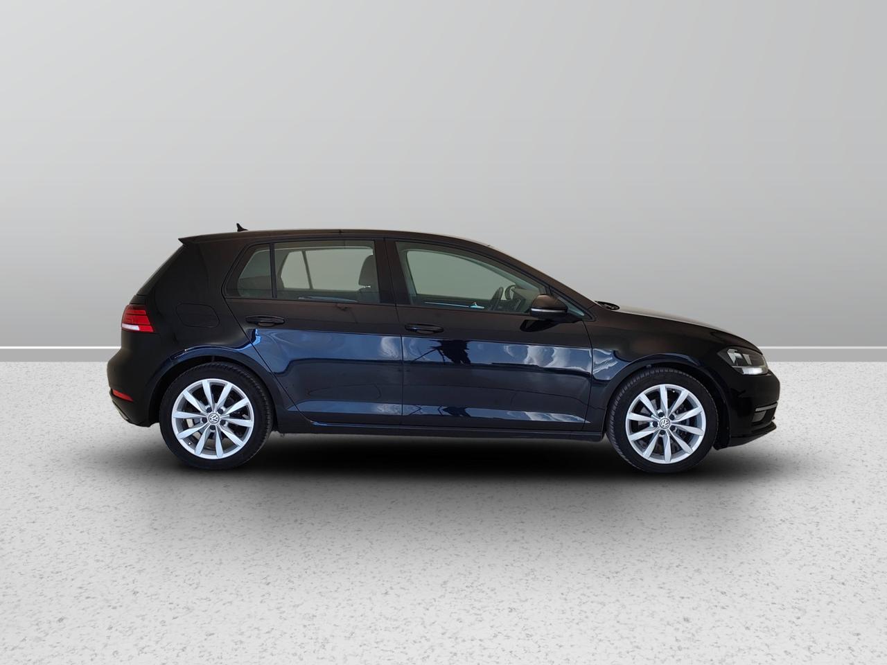 VOLKSWAGEN Golf VII 2017 5p - Golf 5p 1.6 tdi Executive 115cv dsg