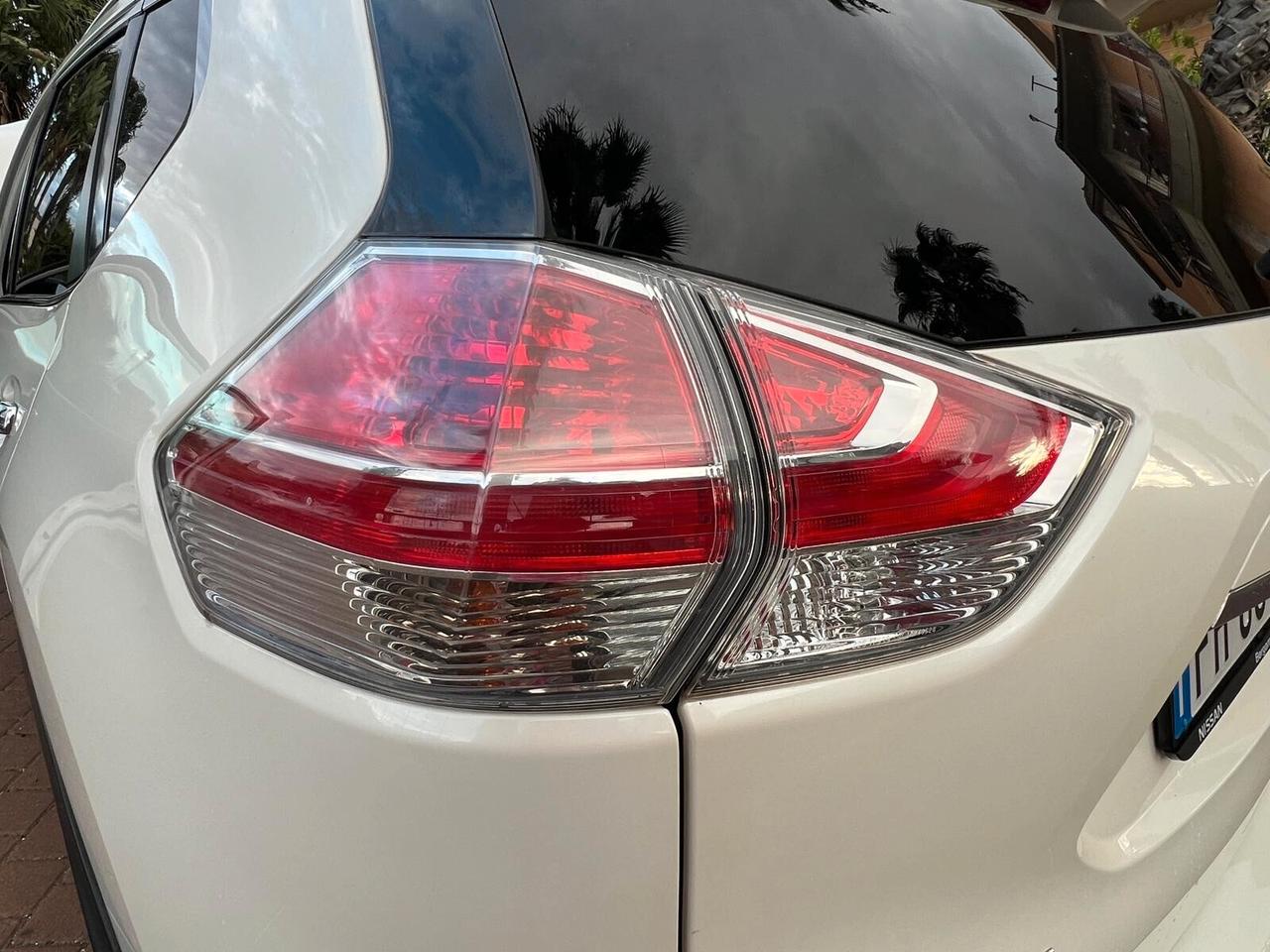 Nissan X-Trail 1.6 dCi 2WD Tekna