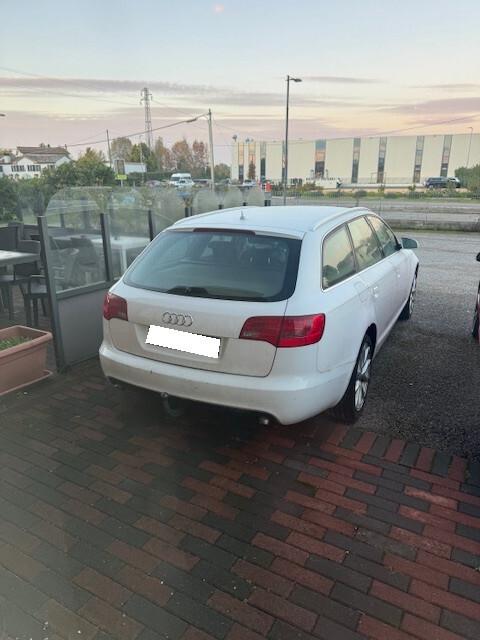 Audi A6 Avant 2.7 V6 TDI F.AP. quattro tiptronic