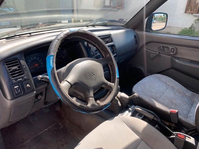 Mitsubishi L200 2.5 TDI 4WD Double Cab Pick-up GL
