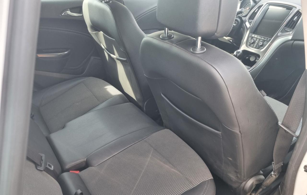 Opel Astra 1.7 CDTI 125CV Sports Tourer Cosmo