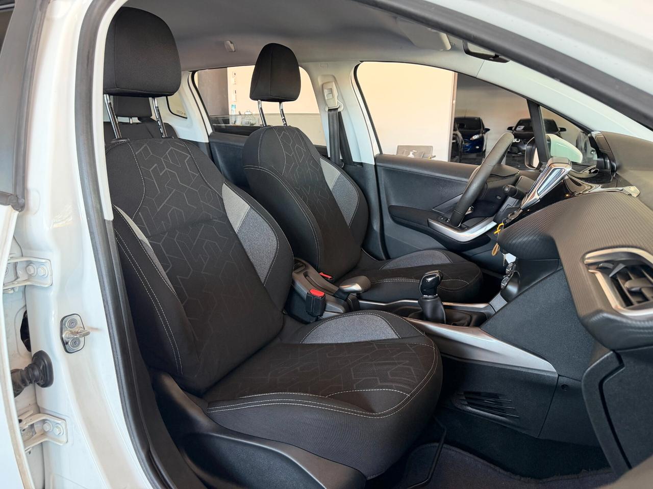 Peugeot 2008 BlueHDi 75 Active