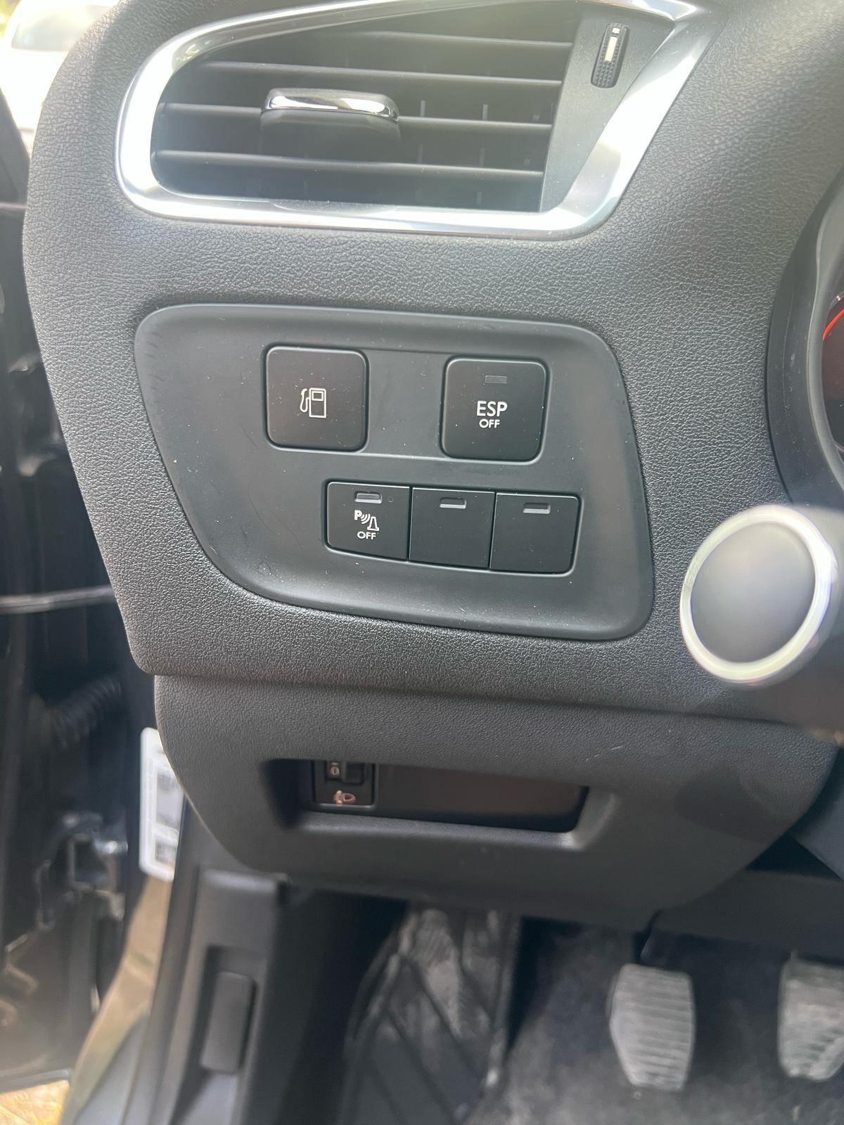 Citroen C4 1.6 VTi 120 Exclusive 2011 X neopatentati