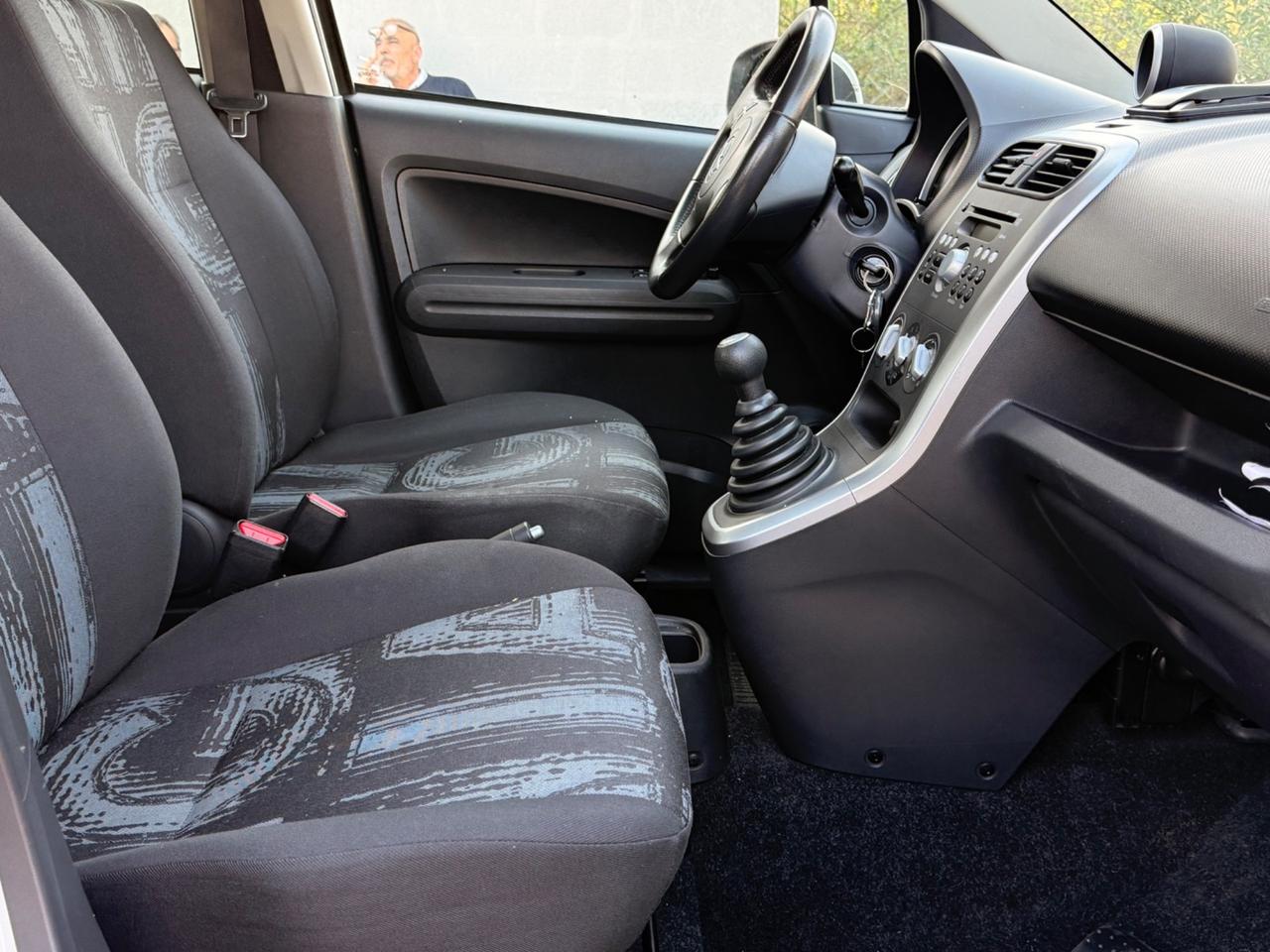 Opel Agila 1.2 16V 94CV Enjoy