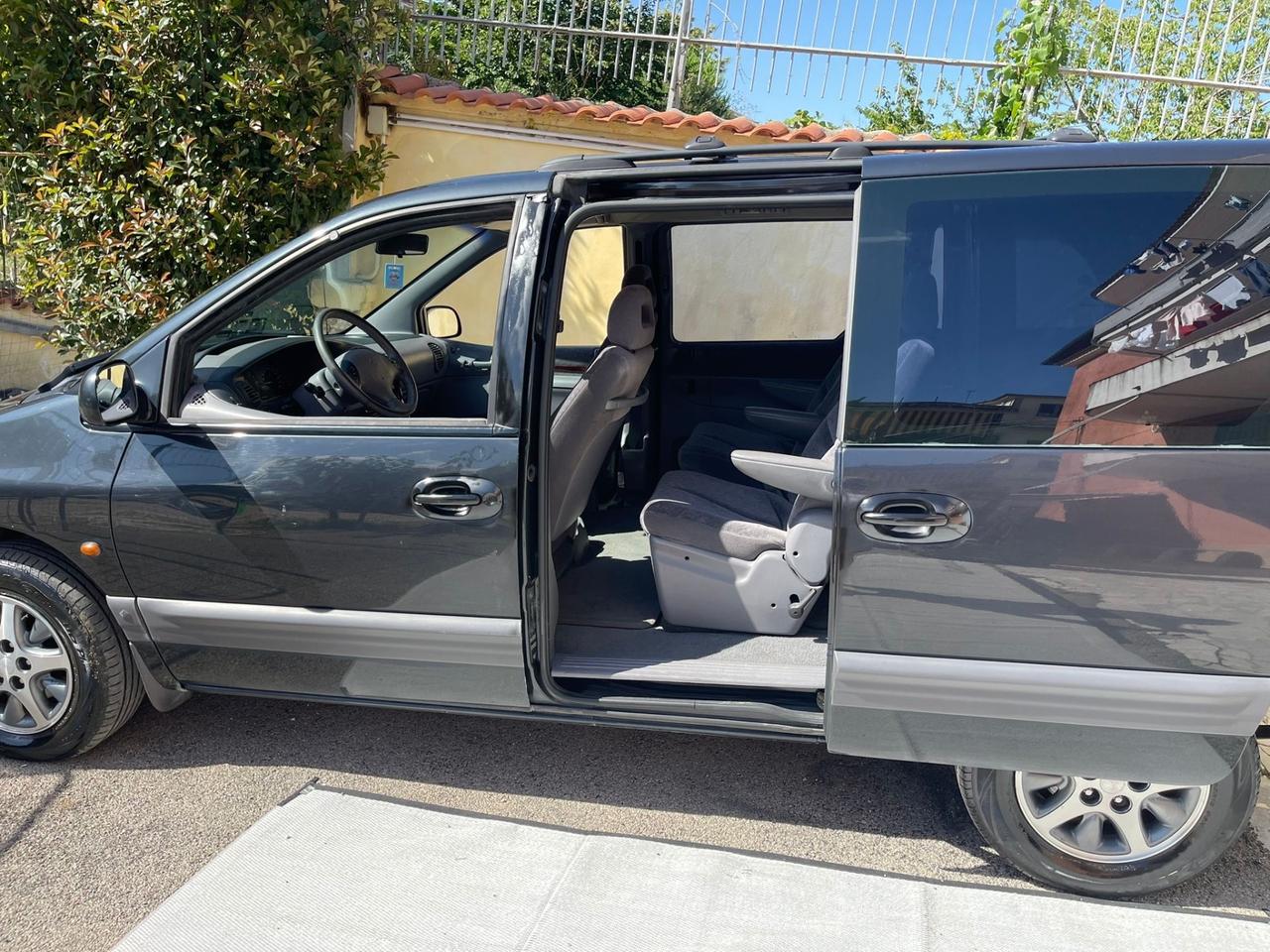 Chrysler Voyager 2.5 turbodiesel LX