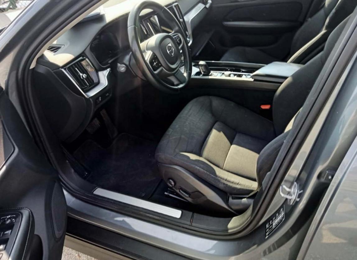 Volvo V60 Cross Country V60 Cross Country B4 (d) AWD Geartronic Business Pro Line