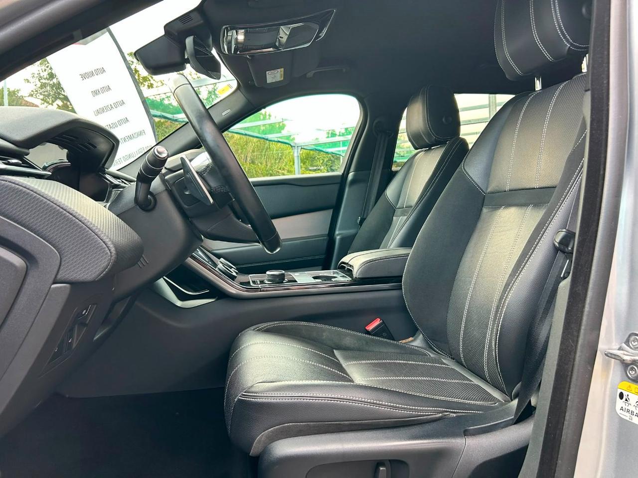 LAND ROVER Range Rover Velar 2.0D I4 240 CV R-Dynamic SE