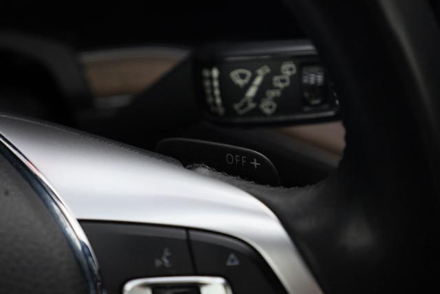 VOLKSWAGEN Touareg 3.0 V6 TDI SCR