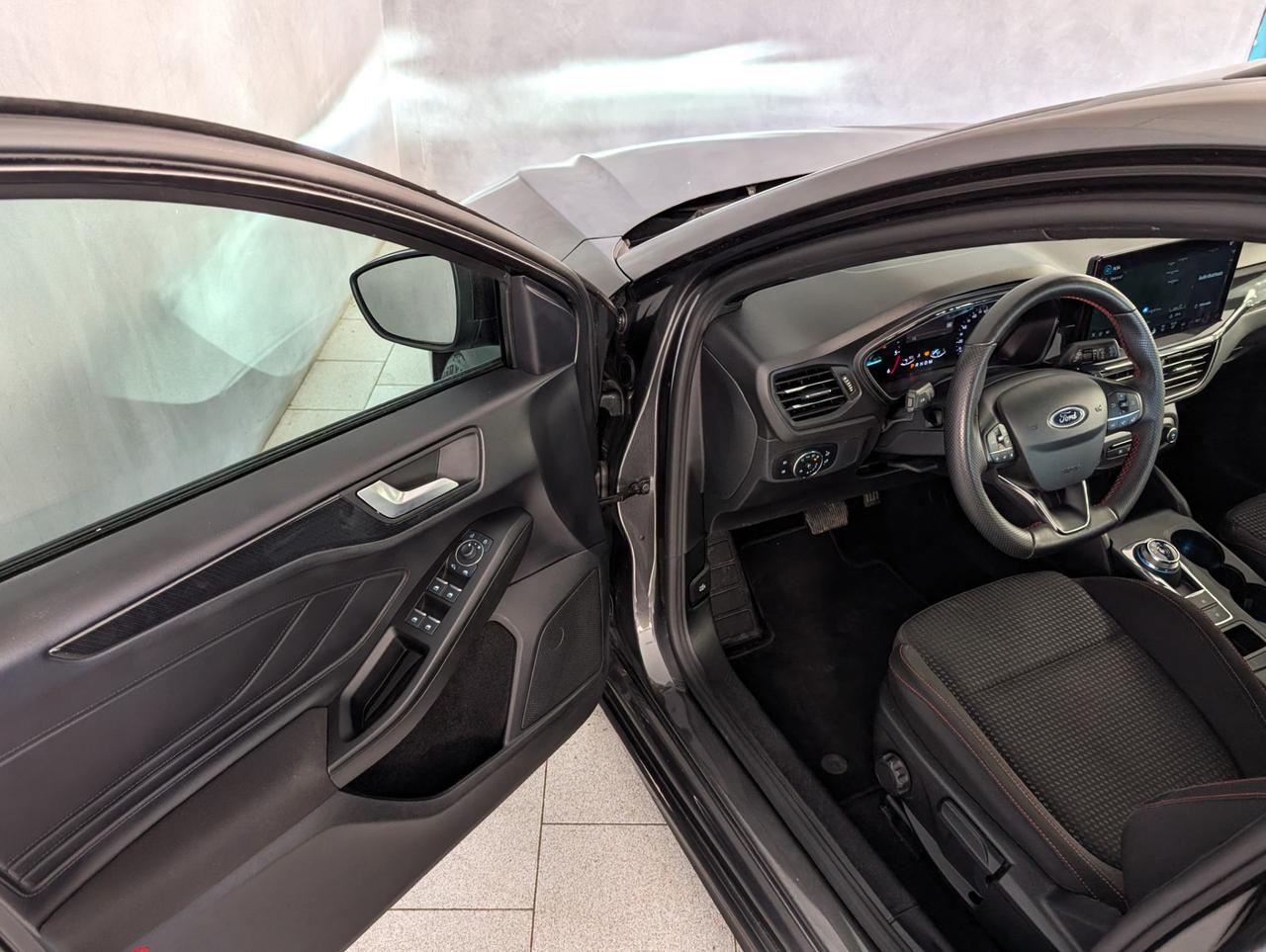 Ford Focus 1.5 ecoblue 115cv Automatic ST-Line Design