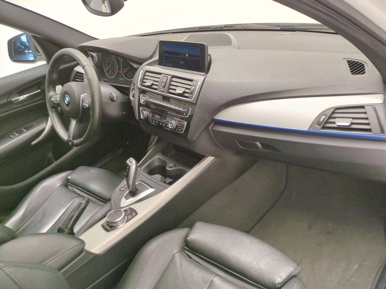 Bmw 118 118d 5p. Msport