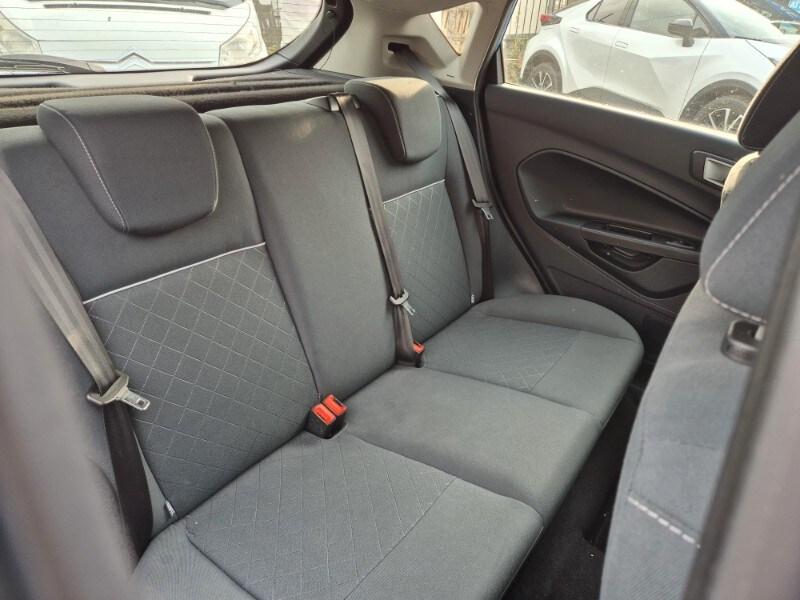 FORD Fiesta 6ª serie Bs Fiesta Ikon 1.2 16V 82...