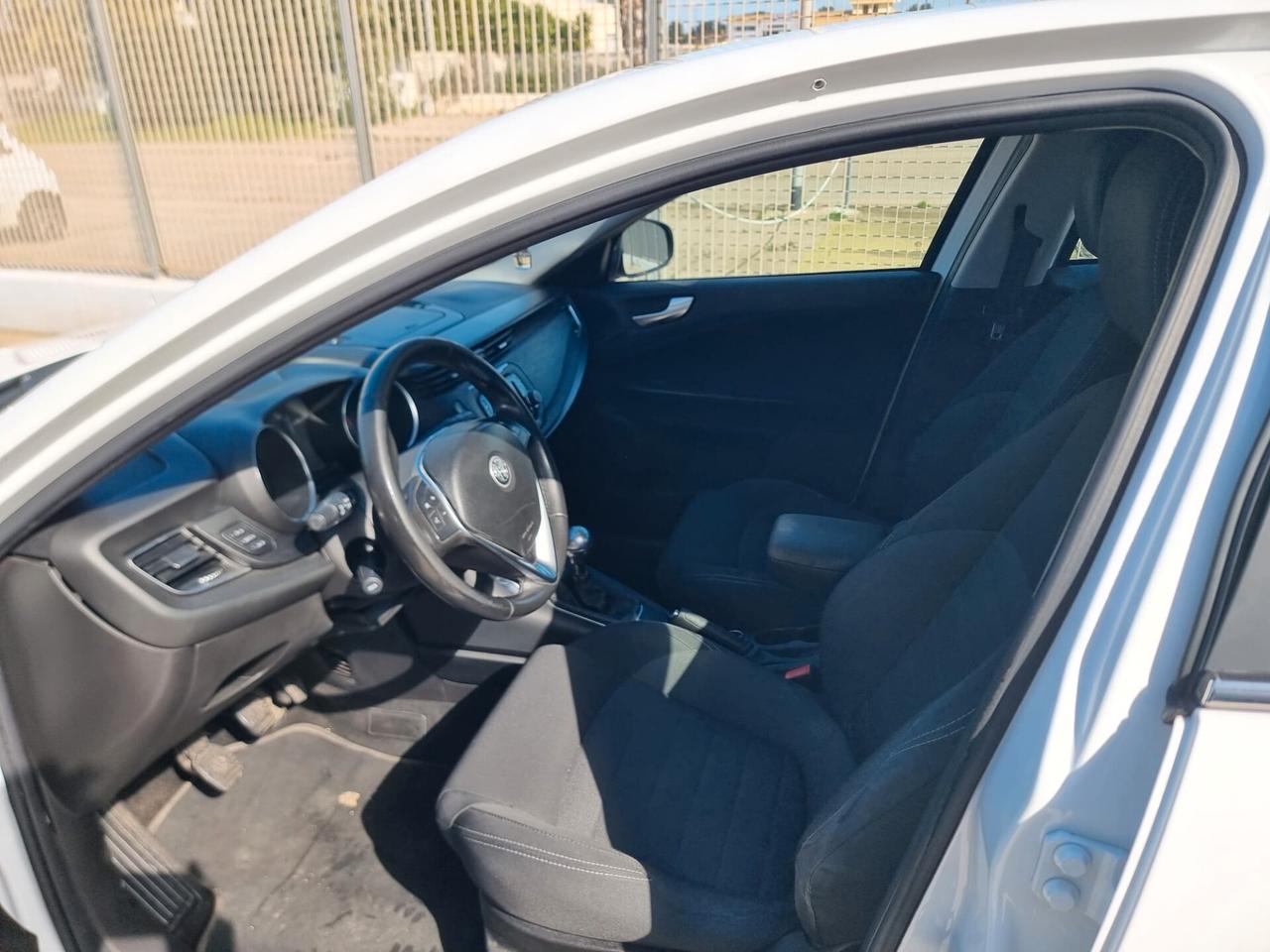 Alfa Romeo Giulietta 1.6 JTDm 120 CV Sport VELOCE