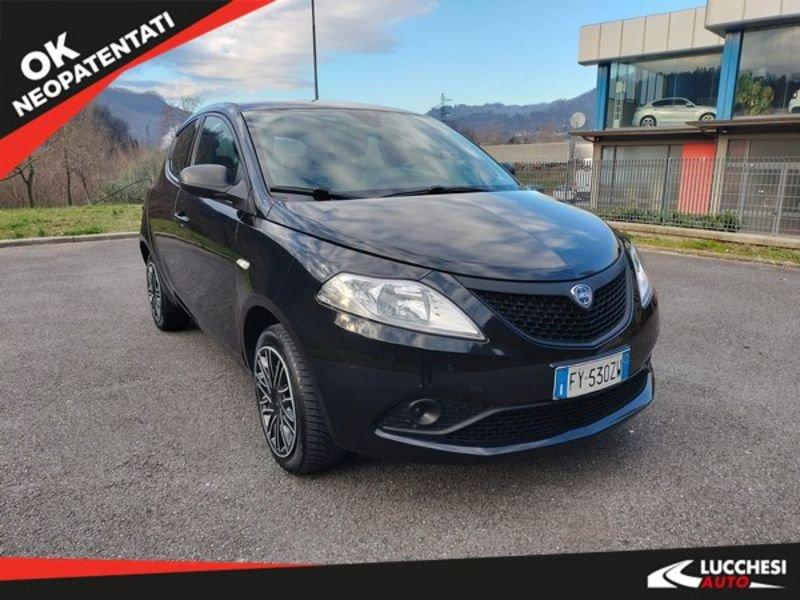 Lancia Ypsilon 1.2 69 CV 5 porte S&S Elefantino Blu