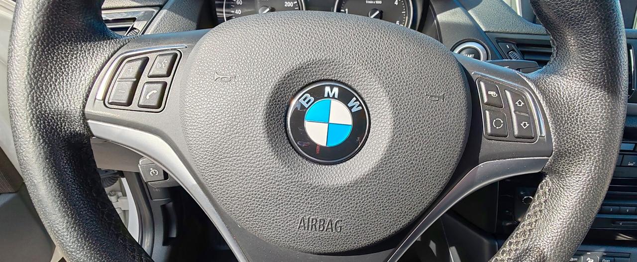 Bmw X1 xDrive18d Sport Line