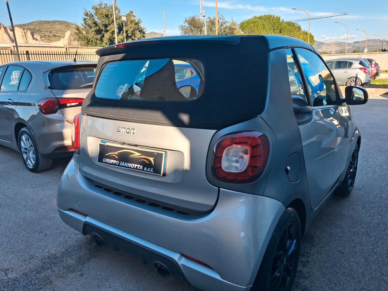 Smart ForTwo FOR TWO CABRIOI 0.9 TURBO 90 C.V. CAMBIO AUTOMATICO FARI FULL LED