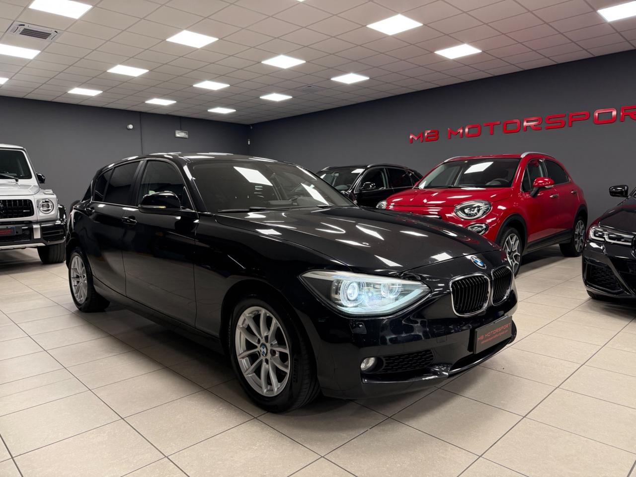 Bmw 118 118d 5p. Urban