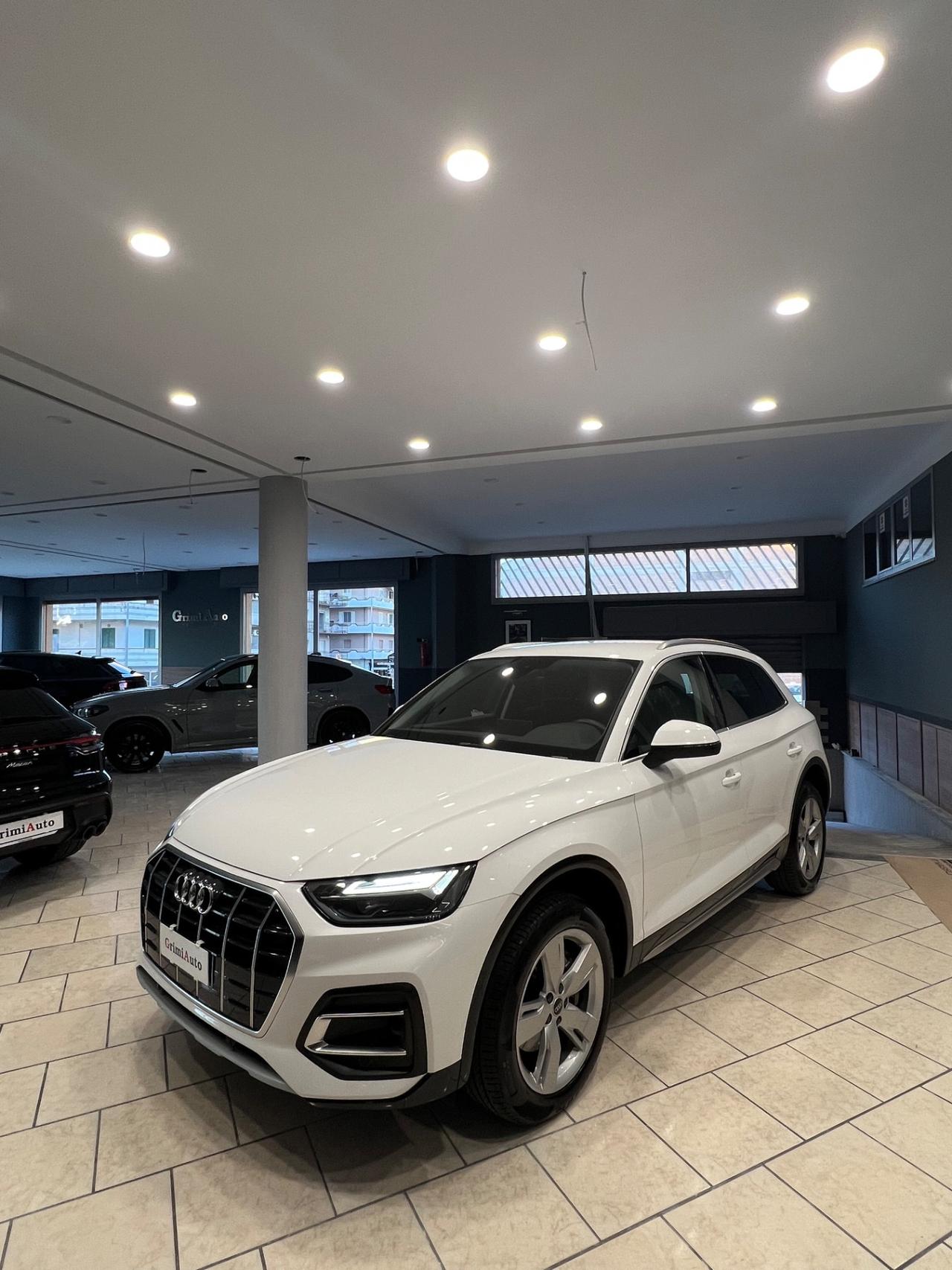 Audi Q5 40 TDI 204 CV quattro S tronic Business Advanced