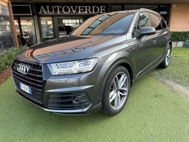 AUDI Q7 45TDI 231CV MHEV Quattro Tip Sport Plus S-Line 7p